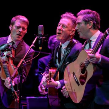 Lyle Lovett and his Acoustic Band by Nicholas Warchol