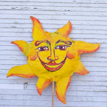 Sun: The poor shining sun has lost her lustre!  She needs considerable work to make her bright and beautiful again. Requires 1 person to carry.