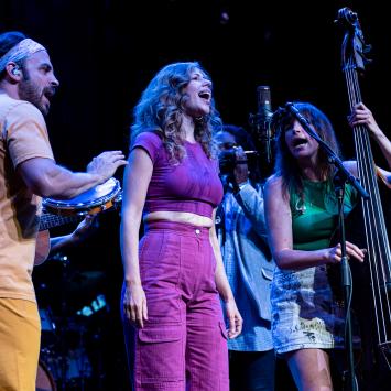 Lake Street Dive by Jim Sabitus